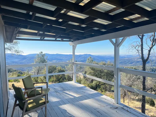 $250,000 | 5611 Donkey Lane, Coulterville, CA 95311