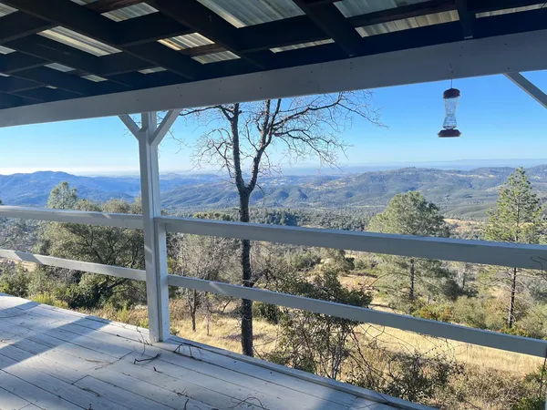 $250,000 | 5611 Donkey Lane, Coulterville, CA 95311