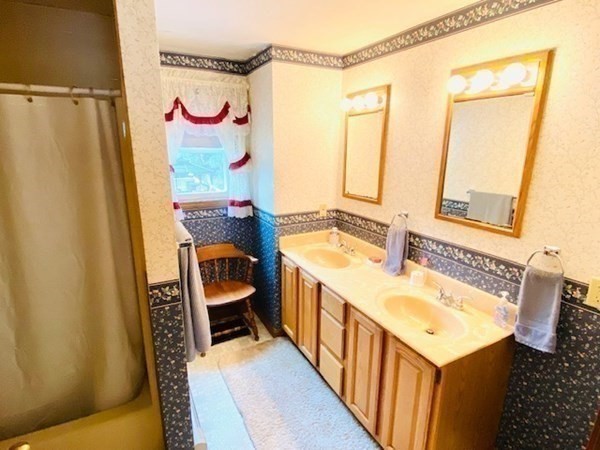 277 West Street Barre, MA 01005 - Photo 26 of 36