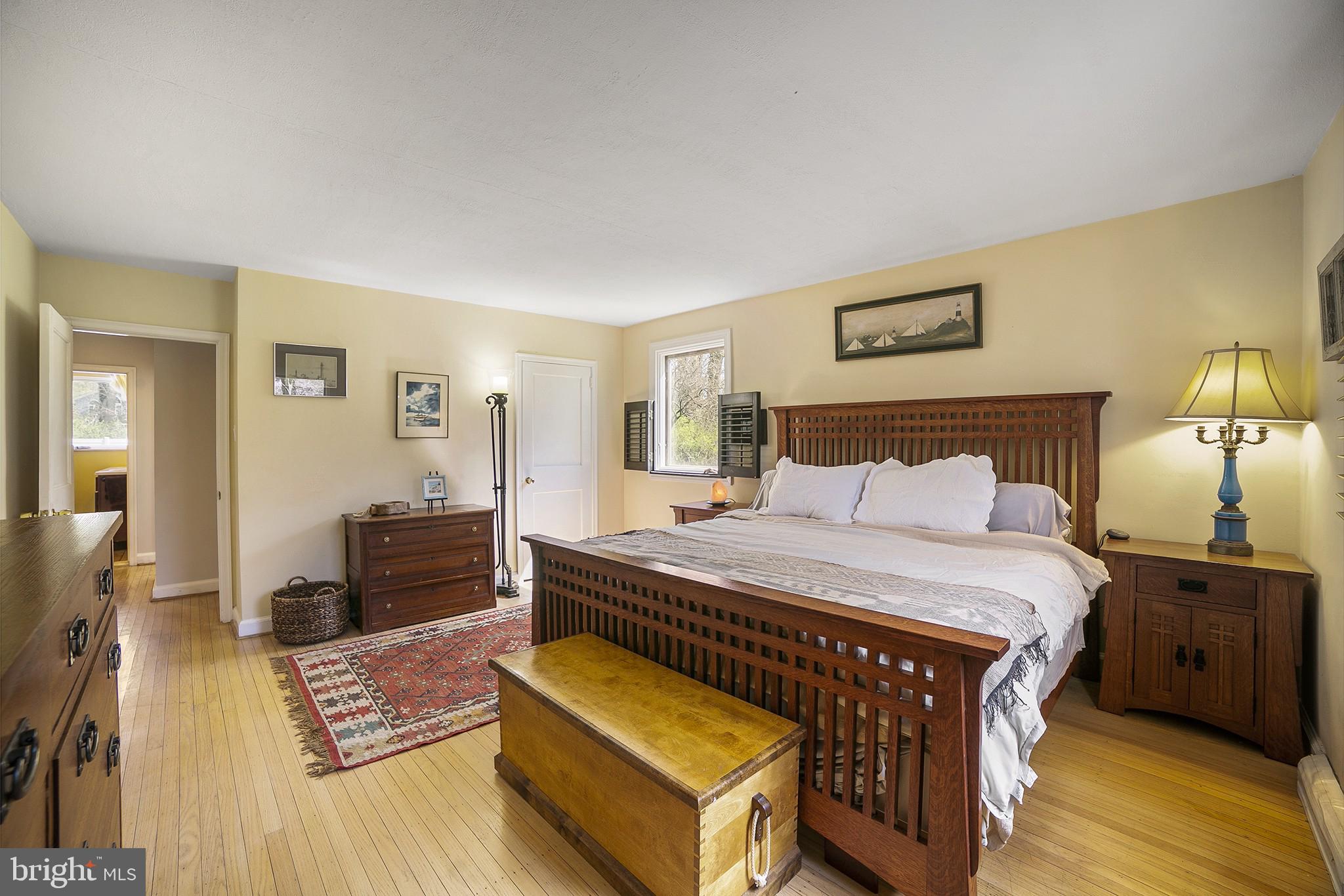 828 Merrill Road Ambler, PA 19002 - Photo 19 of 31 Owner's Suite