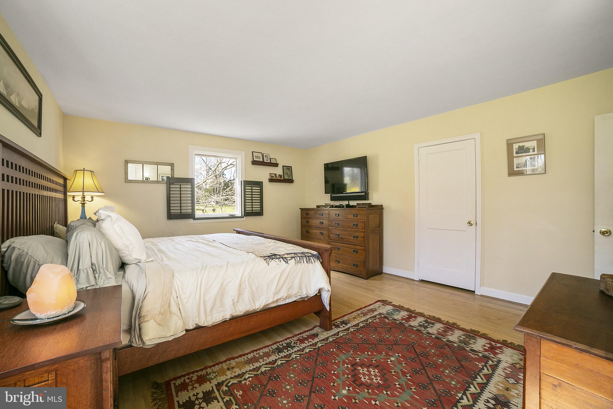 828 Merrill Road Ambler, PA 19002 - Photo 20 of 31 Owner's Suite