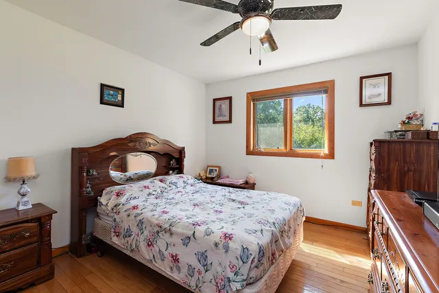 $389,900 | 13429 Glen Entrance Drive, Homer Glen, IL 60491