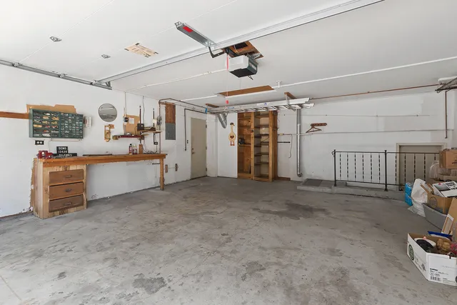 $389,900 | 13429 Glen Entrance Drive, Homer Glen, IL 60491