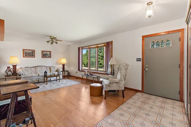 $389,900 | 13429 Glen Entrance Drive, Homer Glen, IL 60491