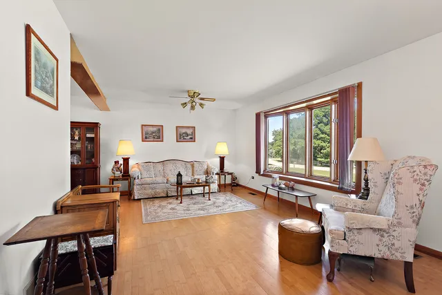 $389,900 | 13429 Glen Entrance Drive, Homer Glen, IL 60491