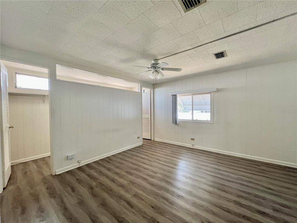 1100 South Belcher Road, Unit 781 Largo, FL 33771 - Photo 34 of 65 Primary bedroom