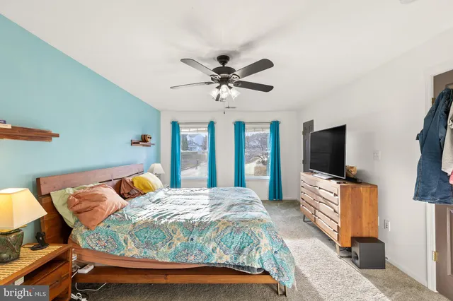 $700,000 | 5710 Rhode Island Drive, Woodbridge, VA 22193