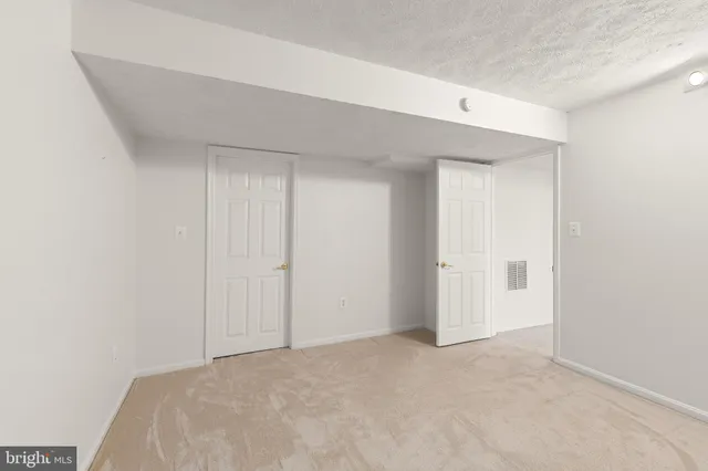 $700,000 | 5710 Rhode Island Drive, Woodbridge, VA 22193