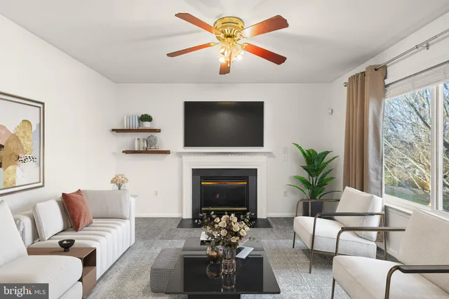 $700,000 | 5710 Rhode Island Drive, Woodbridge, VA 22193