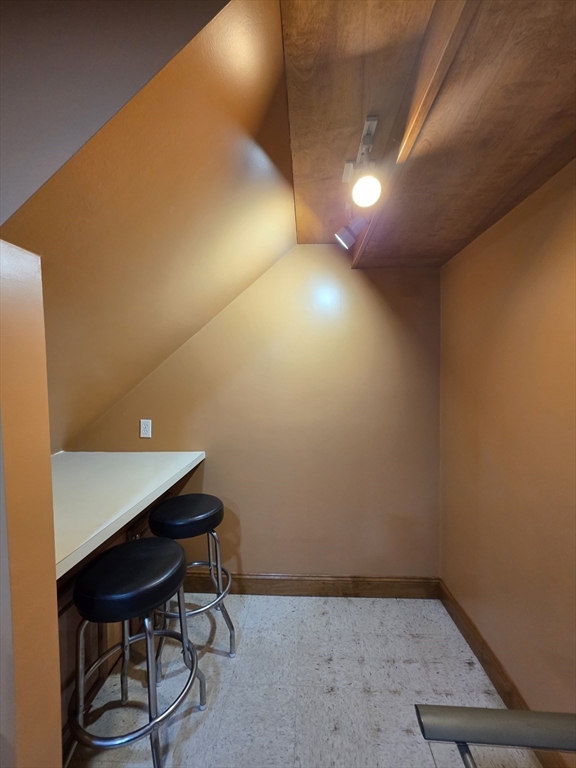 700 Old Fall River Road, Unit 12 Dartmouth, MA 02747 - Photo 25 of 31