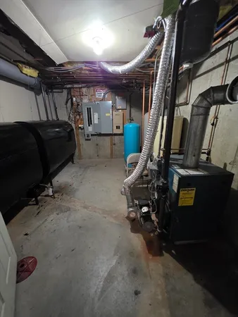 $5,000 | 700 Old Fall River Road, Unit 12, Dartmouth, MA 02747