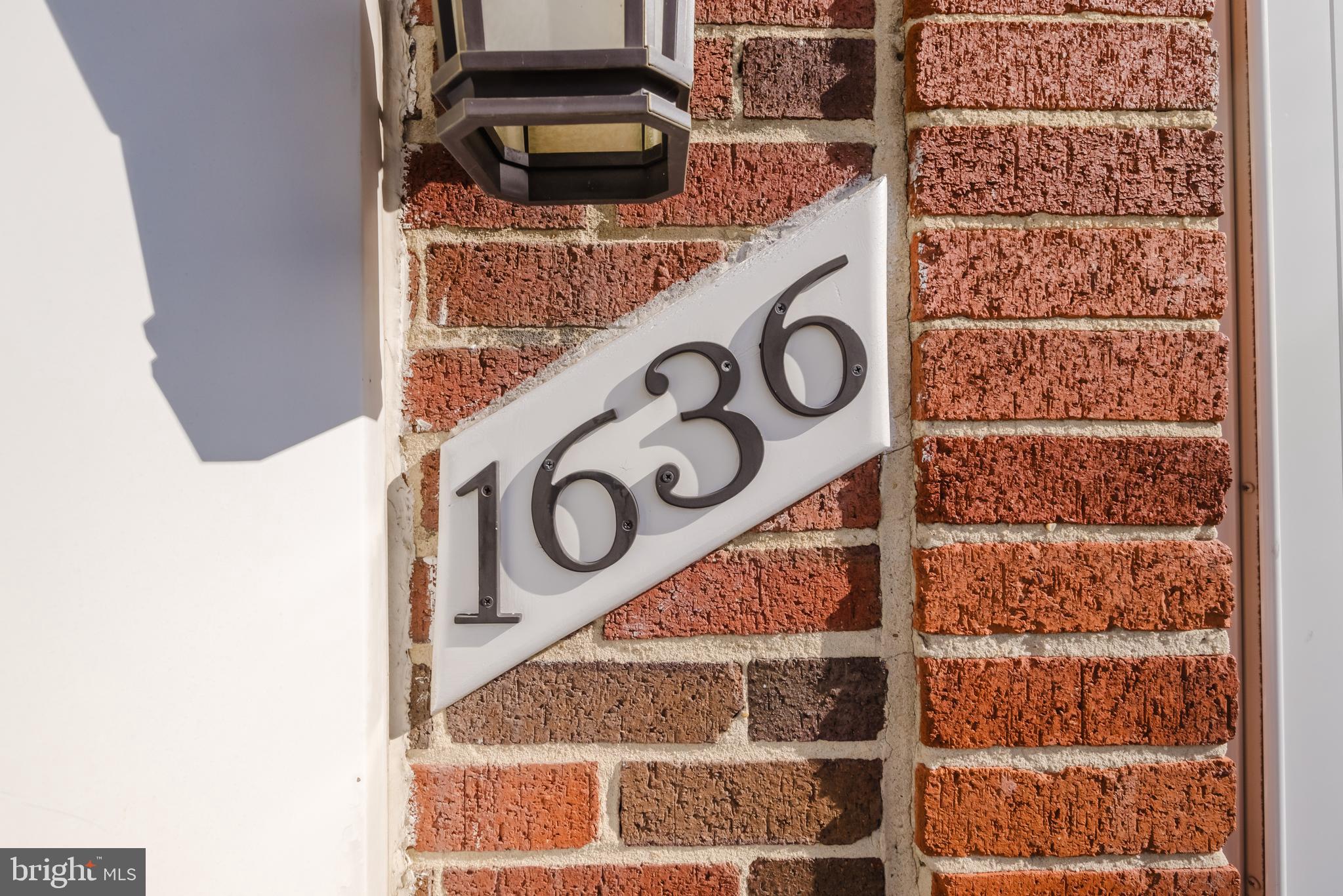 1636 Thetford Road Baltimore, MD 21286 - Photo 4 of 23