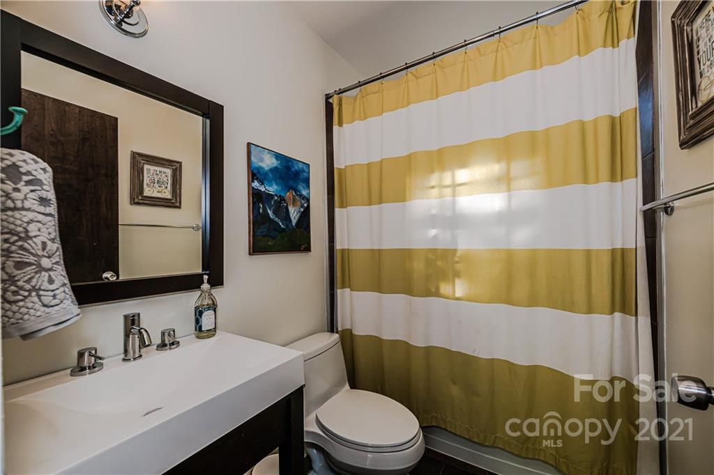 401 McAlway Road Charlotte, NC 28211 - Photo 12 of 22 Gallery Image 12
