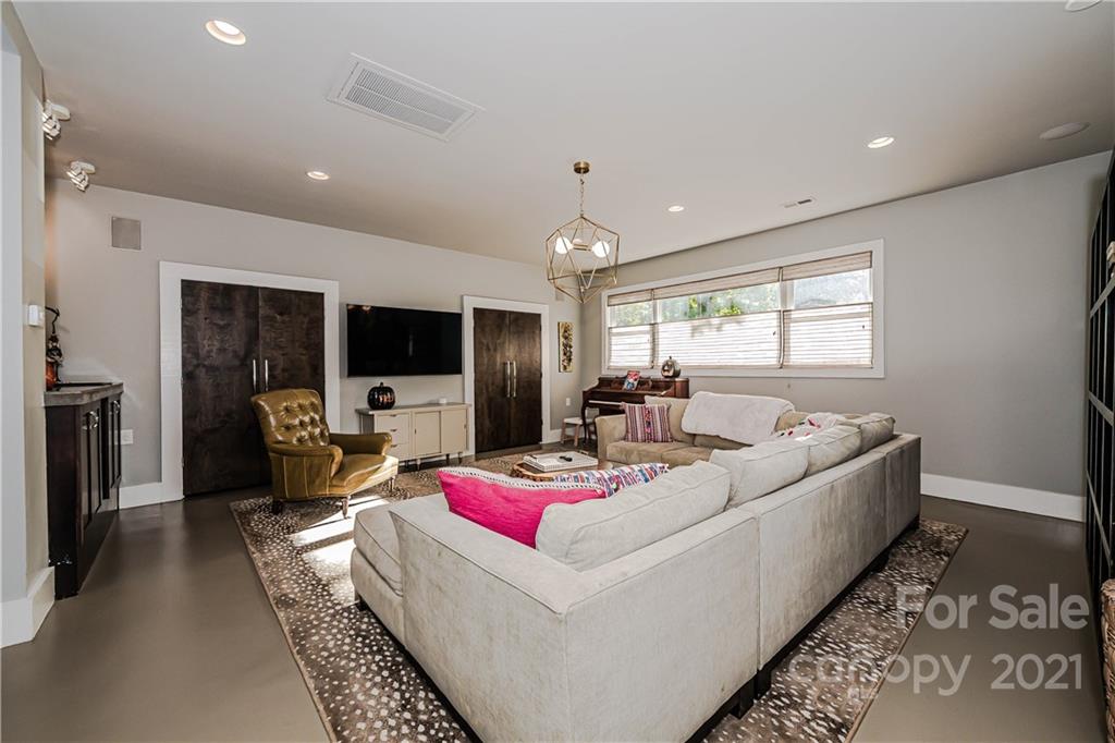 401 McAlway Road Charlotte, NC 28211 - Photo 13 of 22 Gallery Image 13