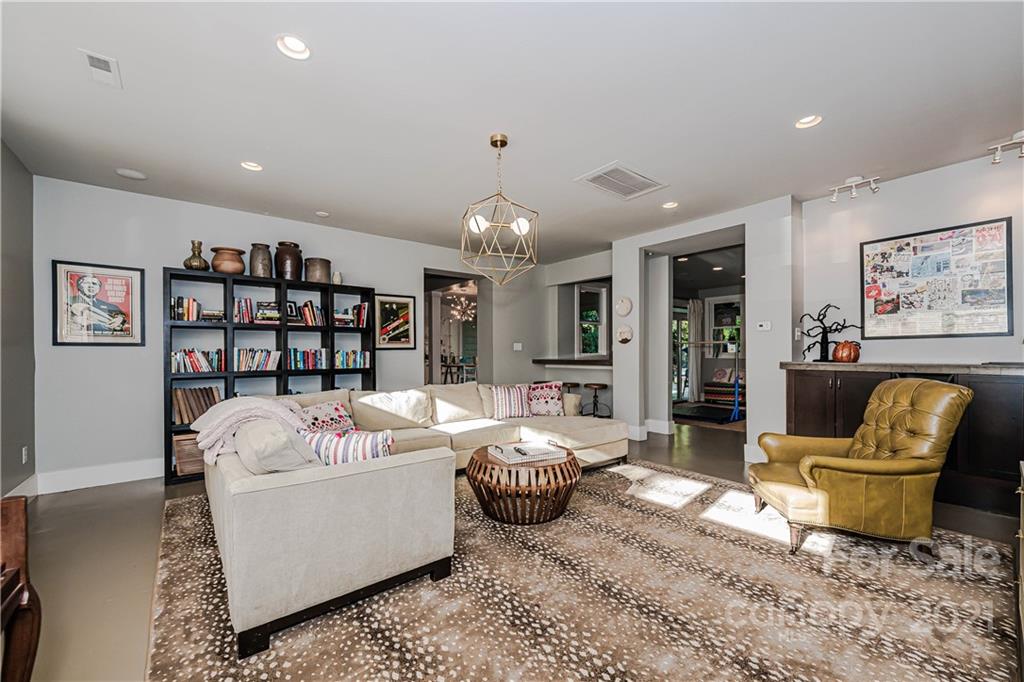 401 McAlway Road Charlotte, NC 28211 - Photo 14 of 22 Gallery Image 14