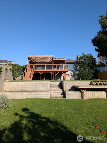 $550,000 | 1218 North Ashland Avenue, East Wenatchee, WA 98802