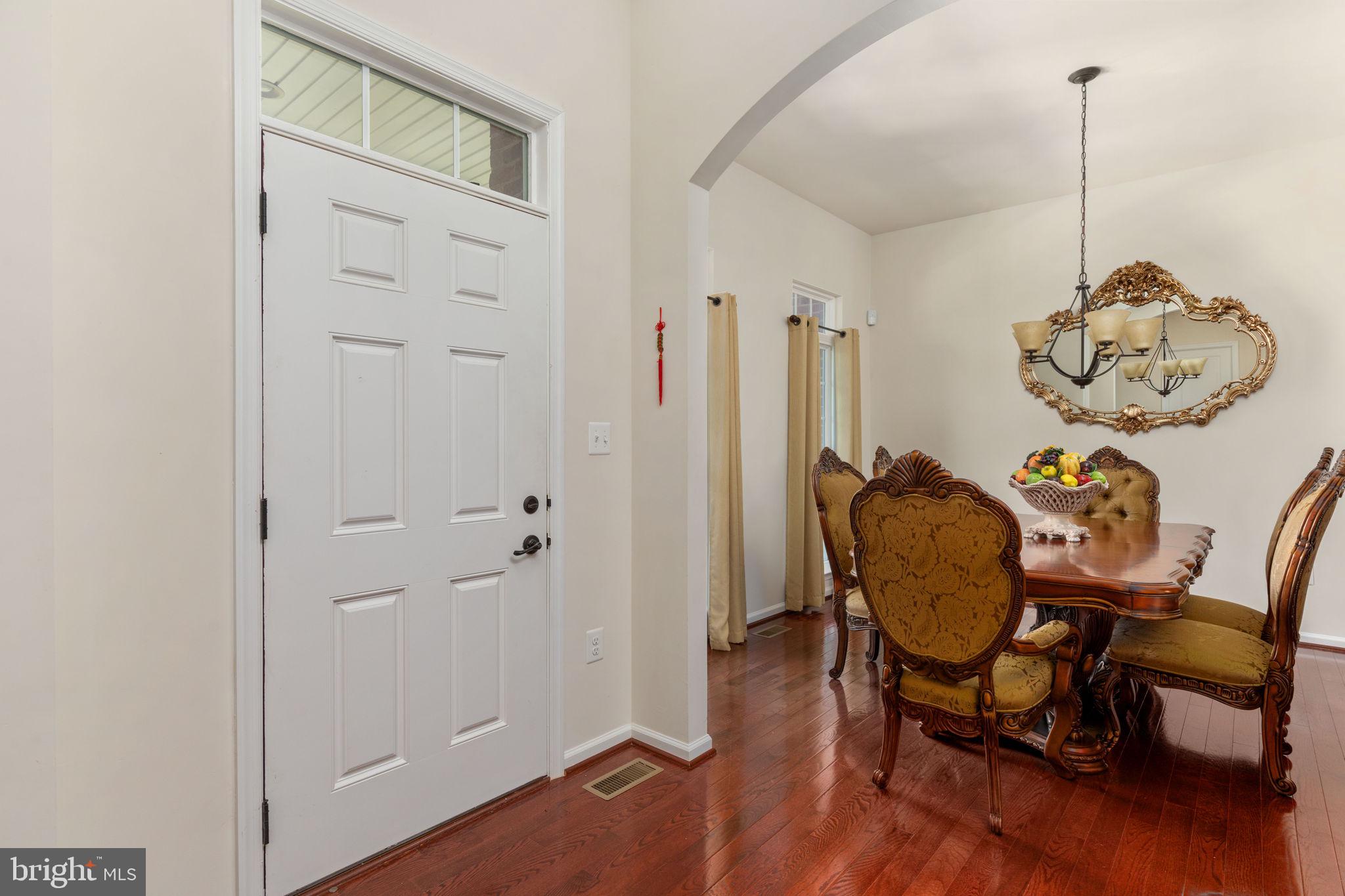 6017 Greenspring Road Fredericksburg, VA 22407 - Photo 8 of 42 Foyer