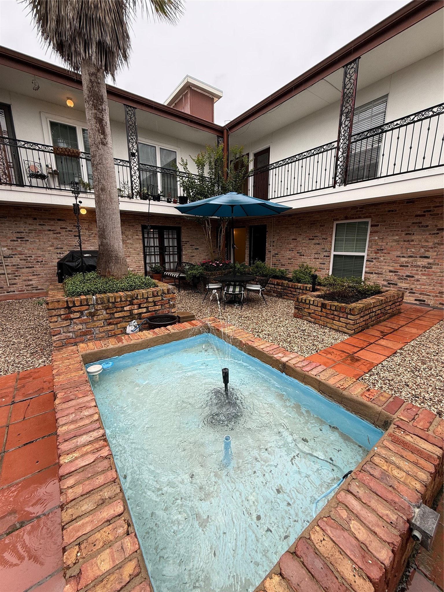 1909 Brun Street, Unit 4 Houston, TX 77019 - Photo 4 of 50