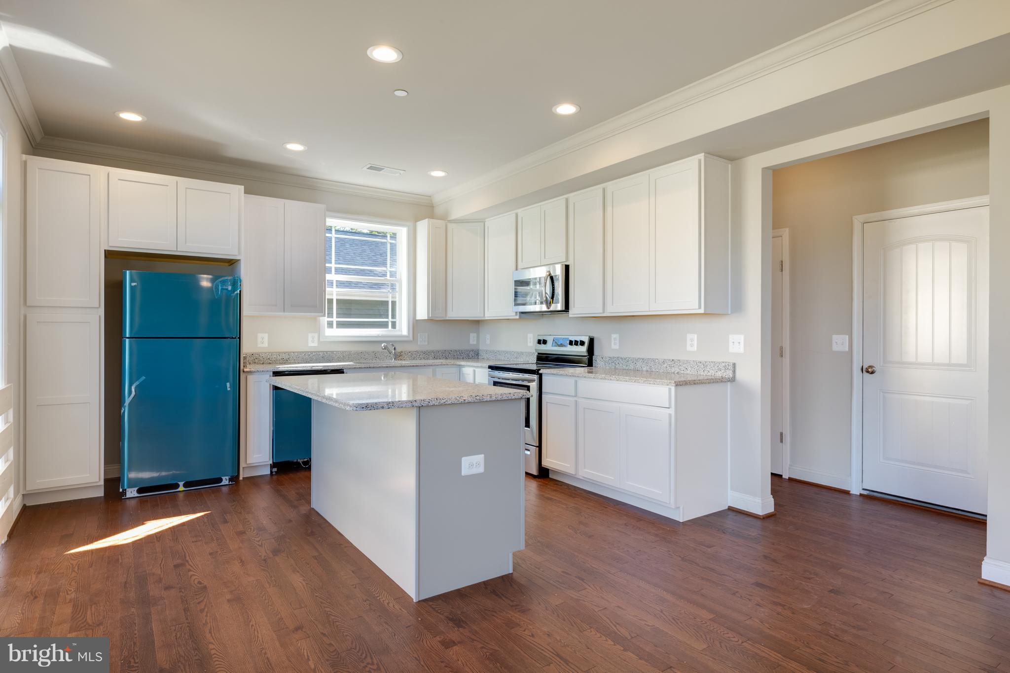 5931 Deale Beach Road Deale, MD 20751 - Photo 16 of 30 Kitchen