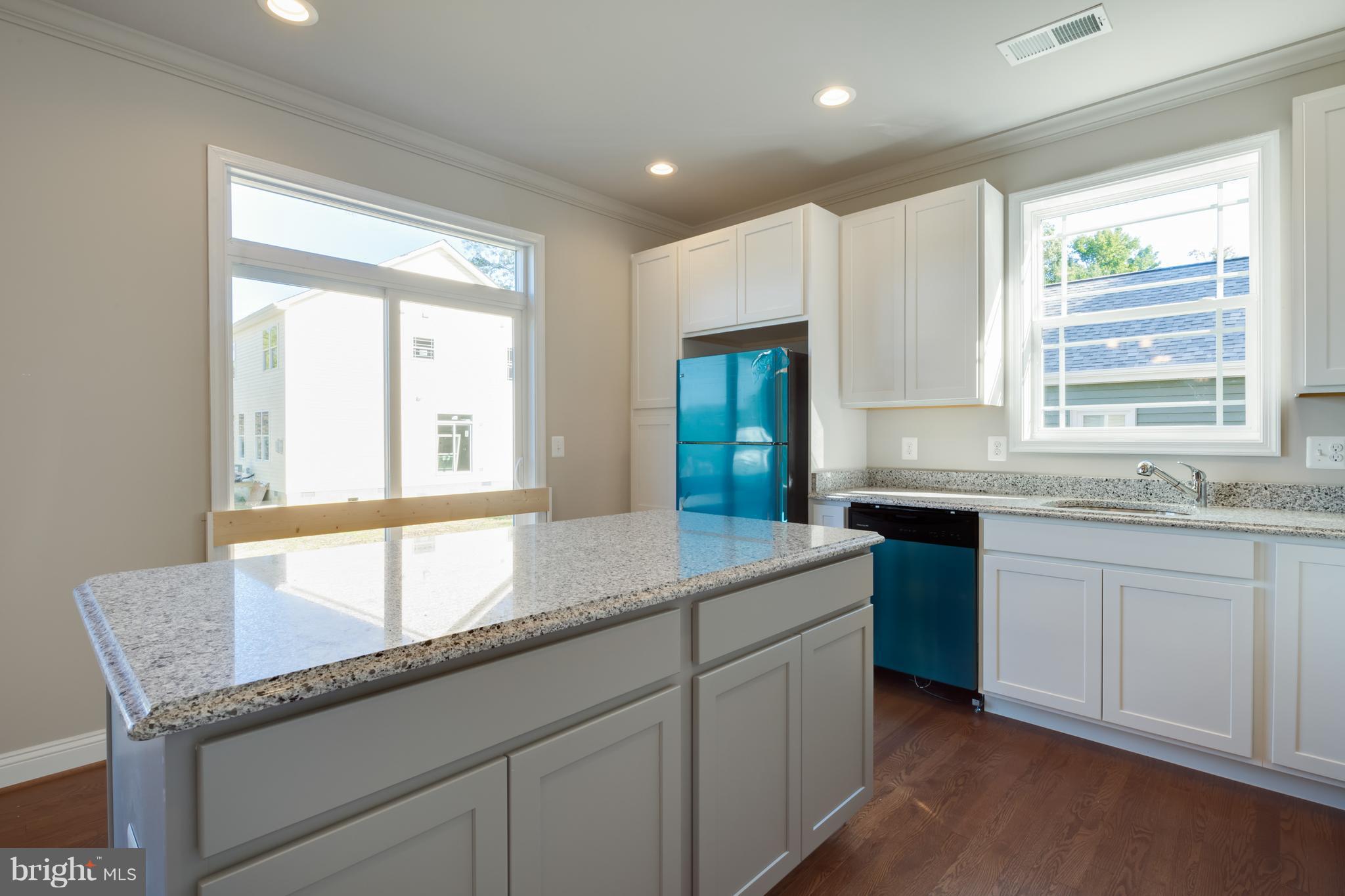 5931 Deale Beach Road Deale, MD 20751 - Photo 19 of 30 Kitchen island