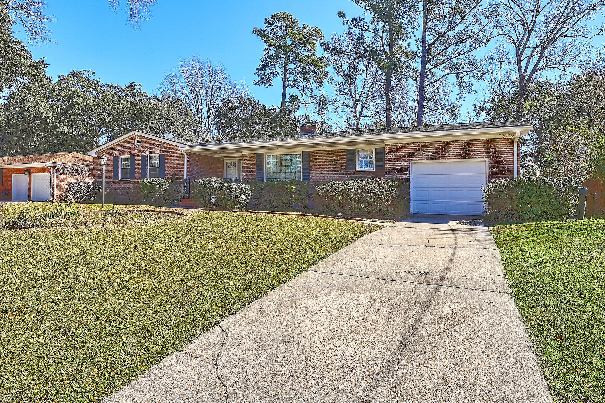 1930 Westminster Road Charleston, SC 29407 - Photo 3 of 32 IMG_7084_85_86_87_88_89_90