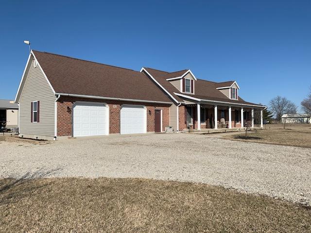 4975 Russia-Versailles Road Houston, OH 45333 - Photo 3 of 41 Gallery Image 3