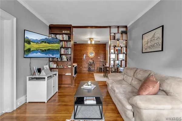 $369,900 | 175 St James Place, Buffalo, NY 14222