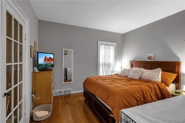 $369,900 | 175 St James Place, Buffalo, NY 14222