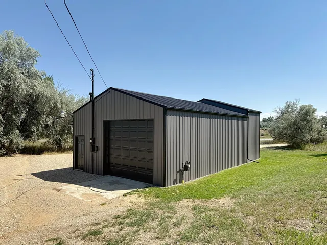 $219,000 | 401 South Williams Avenue, Buffalo, WY 82834