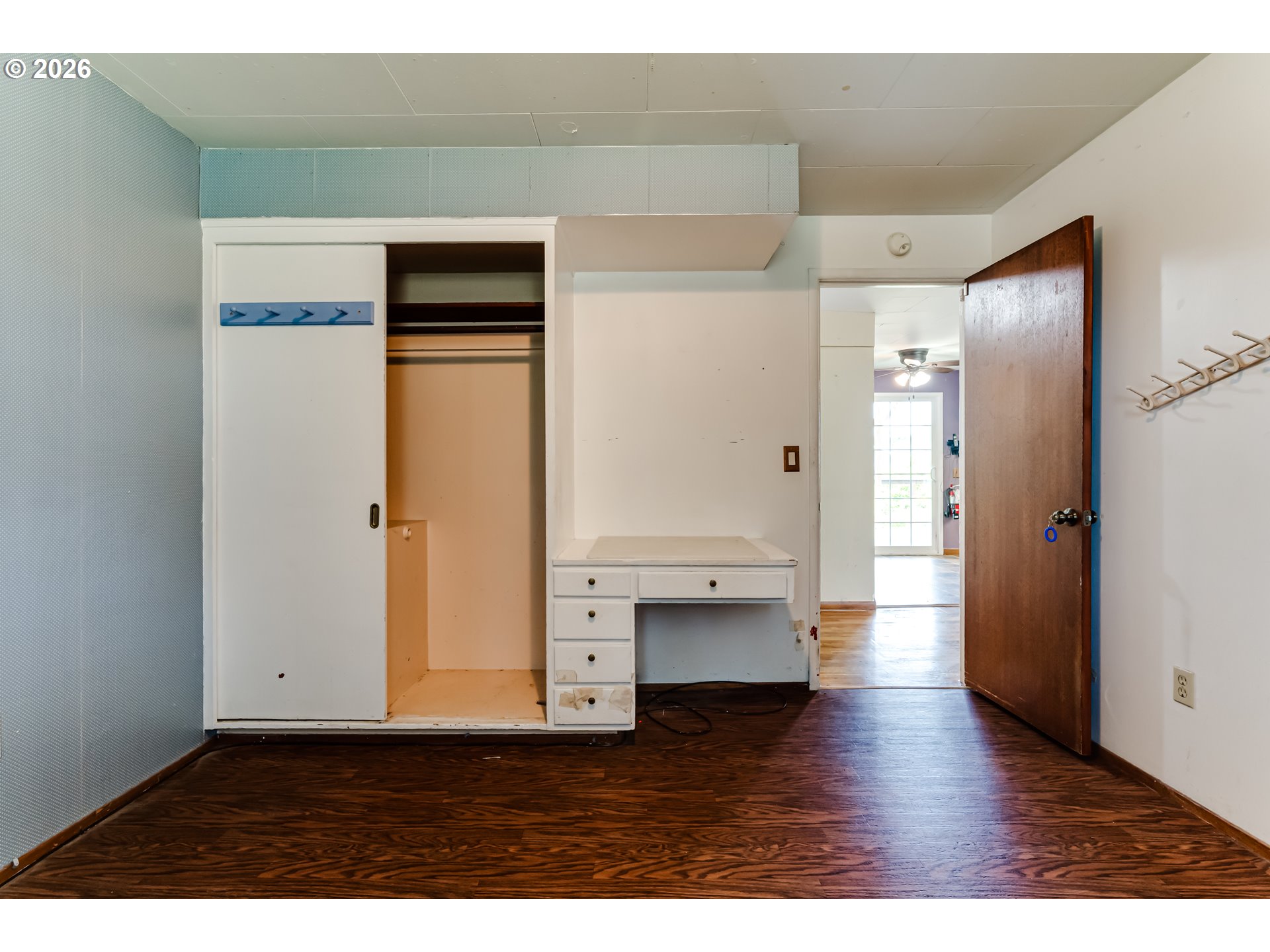 4076 North Street Springfield, OR 97478 - Photo 14 of 21 a view of empty room with wooden floor