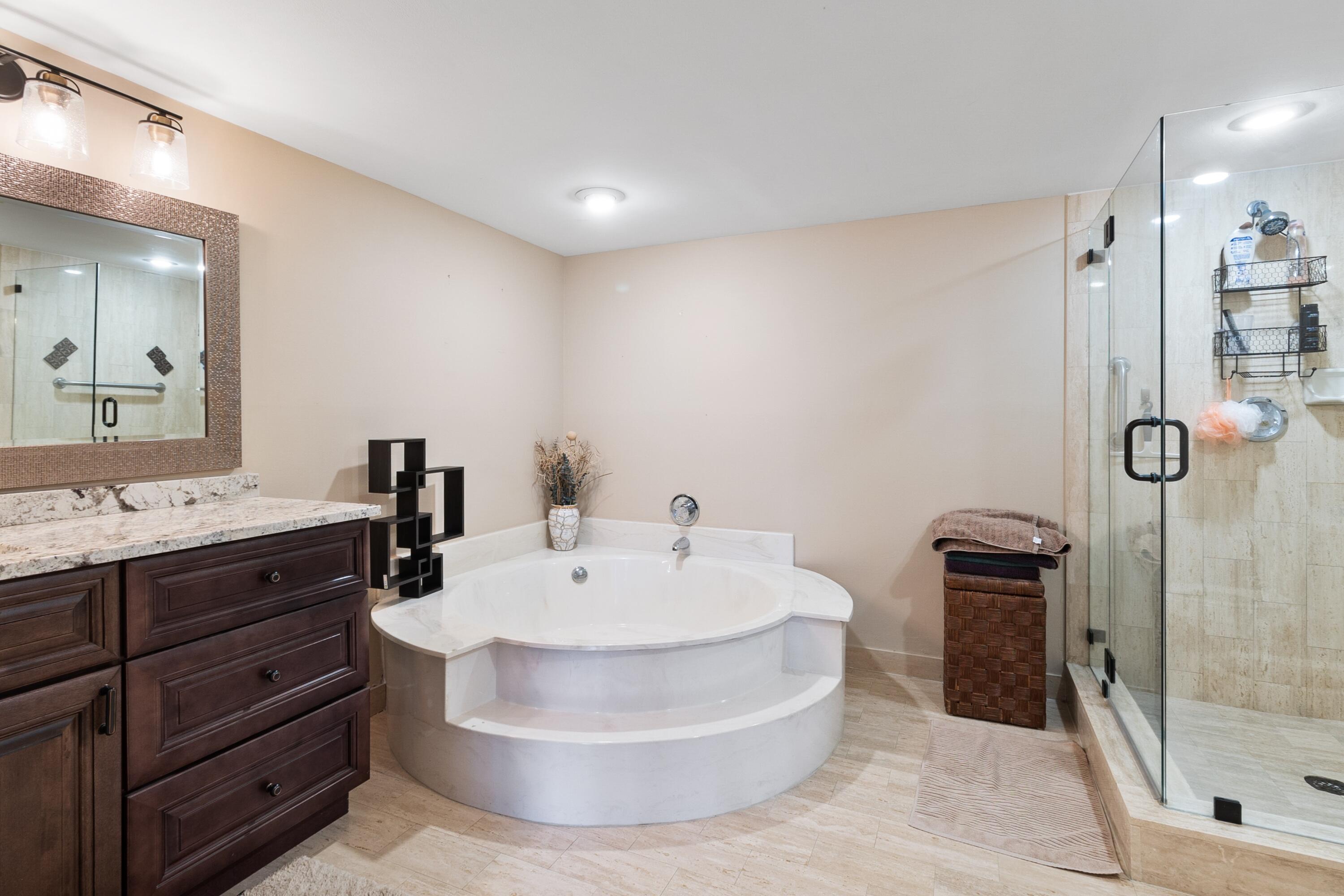 7225 Promenade 102 Drive, Unit 102 Boca Raton, FL 33433 - Photo 13 of 14 14_7225PromenadeDr_Unit102_2021_HiRes