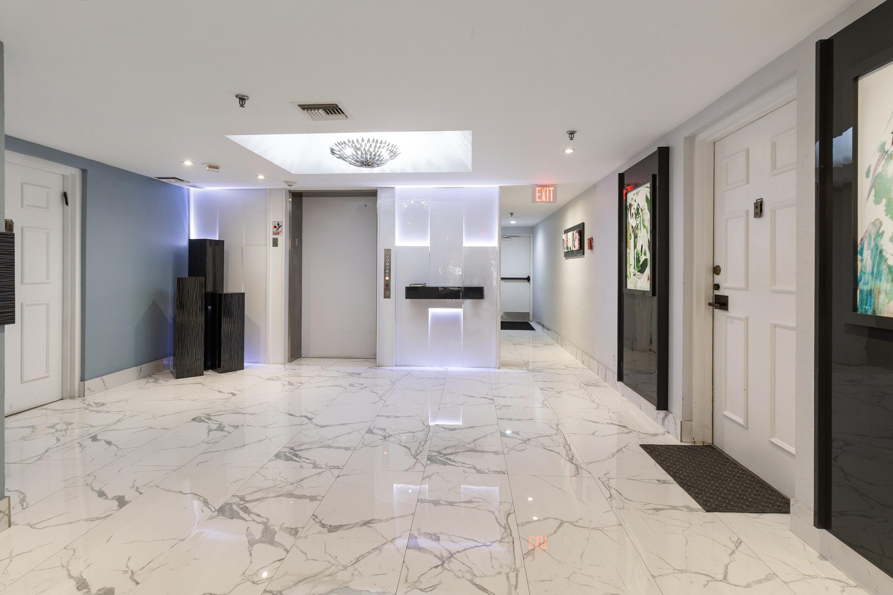 7225 Promenade 102 Drive, Unit 102 Boca Raton, FL 33433 - Photo 2 of 14 foyer