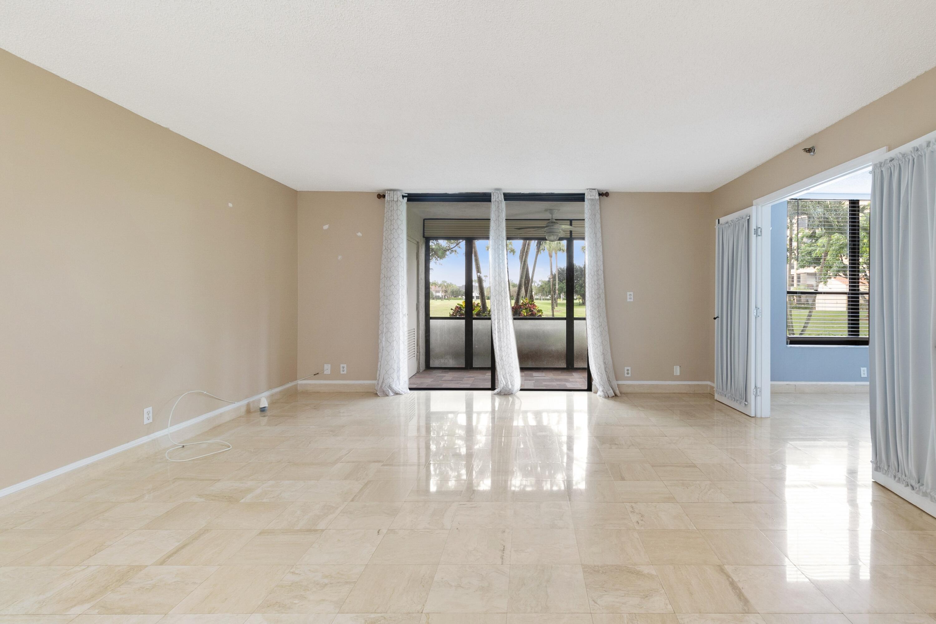 7225 Promenade 102 Drive, Unit 102 Boca Raton, FL 33433 - Photo 8 of 14 04_7225PromenadeDr_Unit102_2004_HiRes