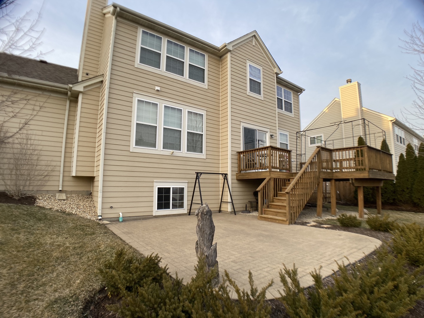 3029 Range Road Elgin, IL 60124 - Photo 20 of 20 front view of a house with a yard
