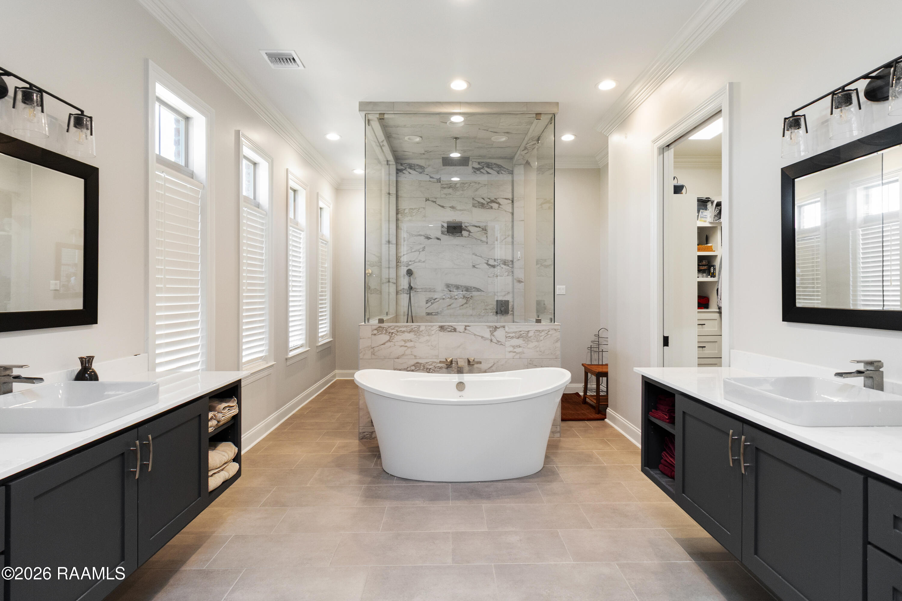 217 Waterhouse Road Carencro, LA 70520 - Photo 14 of 21 Primary ensuite