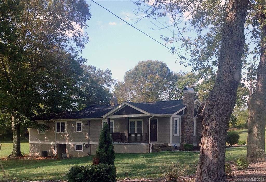 345 Eade Road Etowah, NC 28729 - Photo 3 of 17