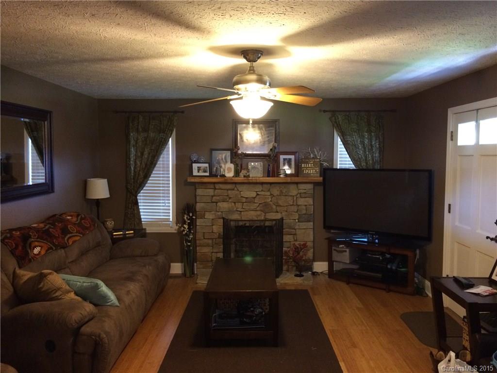 345 Eade Road Etowah, NC 28729 - Photo 7 of 17