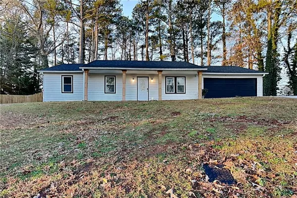 $1,695 | 2513 Mistletoe Lane Southwest, Snellville, GA 30039