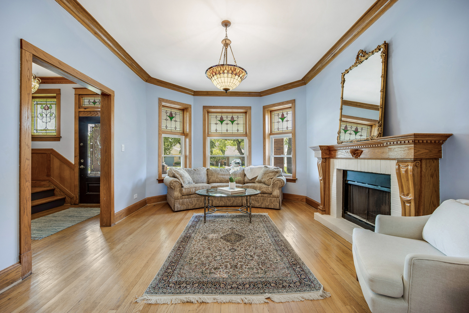 264 Olmsted Road Riverside, IL 60546 - Photo 4 of 34