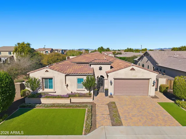 $999,000 | 938 East Parkview Drive, Gilbert, AZ 85295
