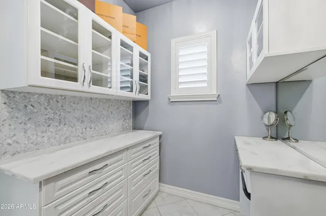 $999,000 | 938 East Parkview Drive, Gilbert, AZ 85295