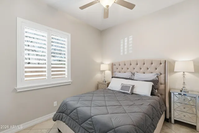 $999,000 | 938 East Parkview Drive, Gilbert, AZ 85295