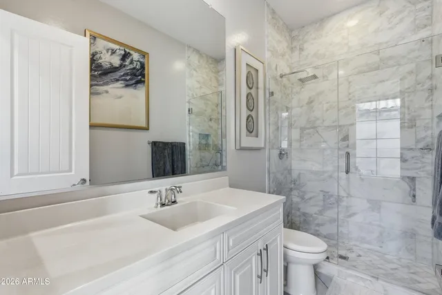 $999,000 | 938 East Parkview Drive, Gilbert, AZ 85295