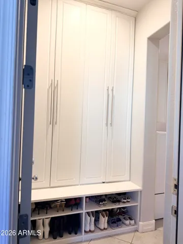 $999,000 | 938 East Parkview Drive, Gilbert, AZ 85295