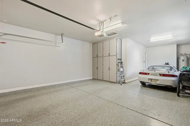 $999,000 | 938 East Parkview Drive, Gilbert, AZ 85295