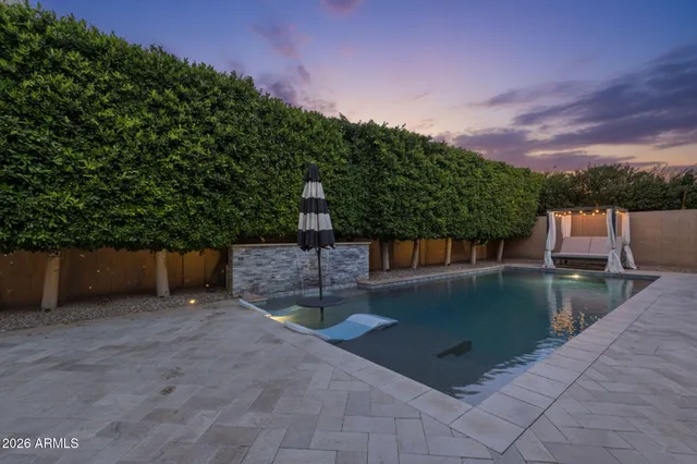 $999,000 | 938 East Parkview Drive, Gilbert, AZ 85295