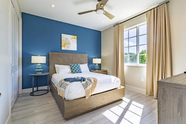 a room with lots of chairs and tables