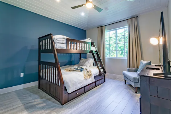 $2,900,000 | 19 West Playa Largo Boulevard, Key Largo, FL 33037