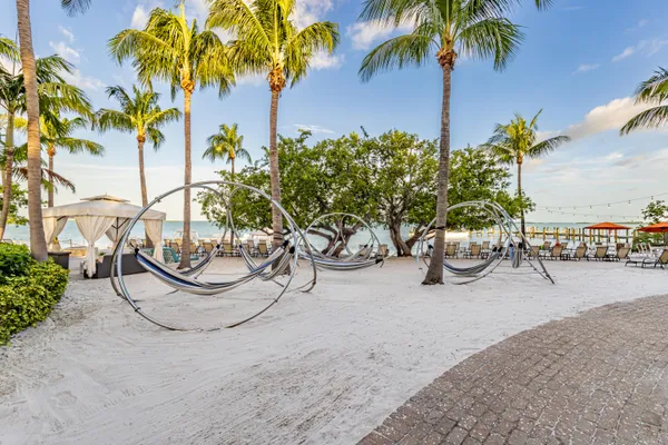 $2,900,000 | 19 West Playa Largo Boulevard, Key Largo, FL 33037