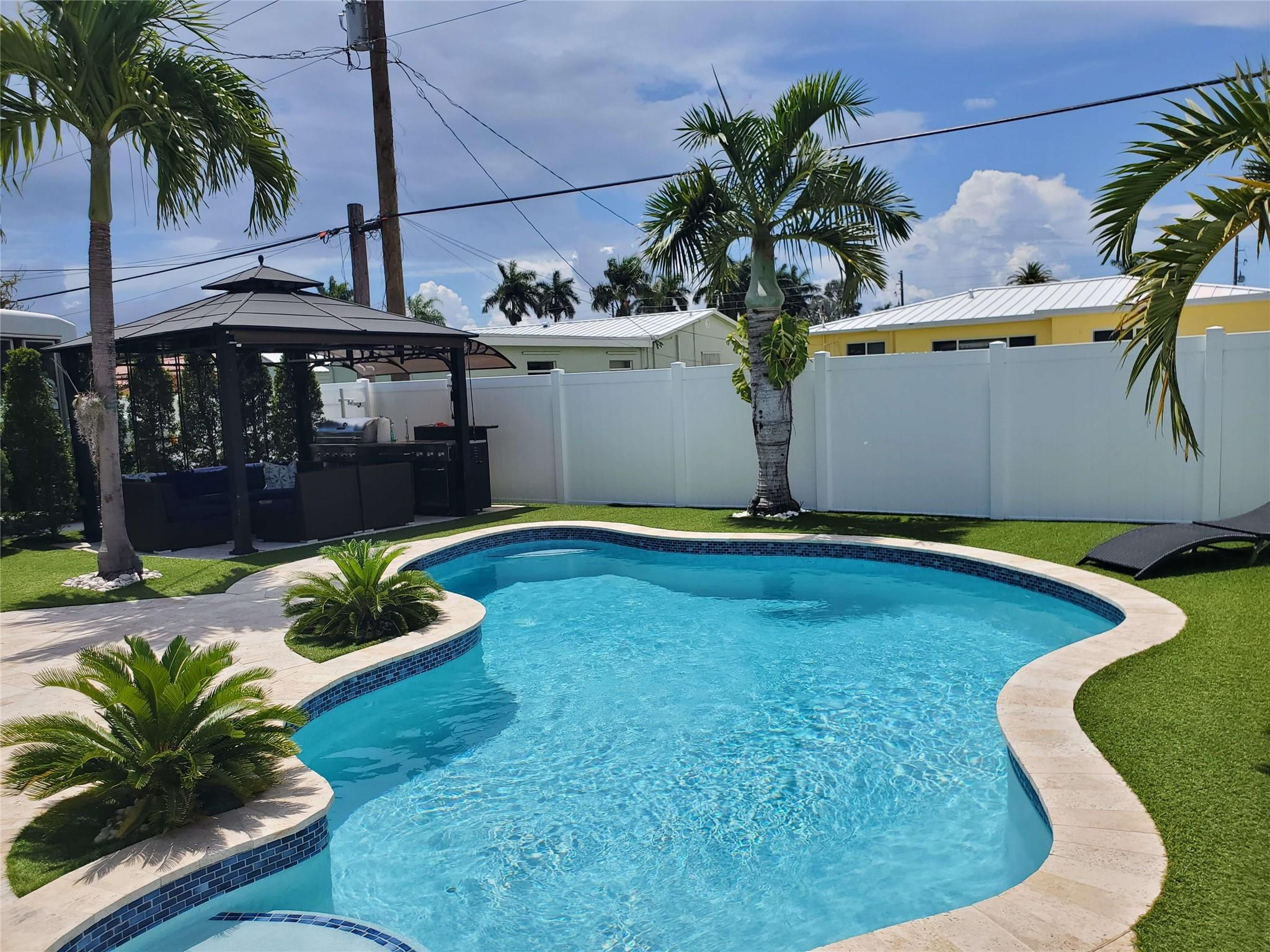 330 Southeast 3rd Street Dania Beach, FL 33004 - Photo 32 of 49 Photo 32